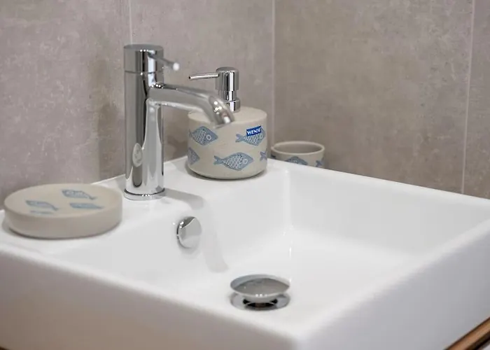 아파트 Luxury New 2 Bedroom Built 2022 *